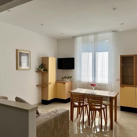 Il Blu Di Laveno Apartment Ngoại thất bức ảnh